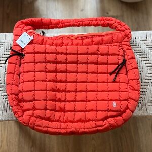 Free People Movement FP MOVMEMENT QUILTED CARRY BAG in FLAME/PAPAYA